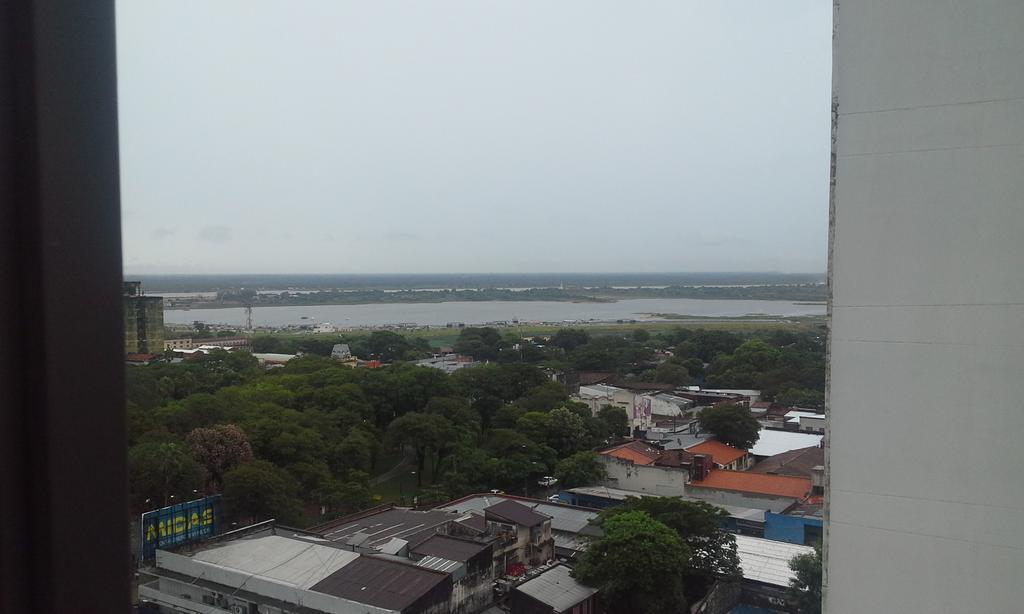 Estudio En El Centro De อะซุนซิออง ภายนอก รูปภาพ